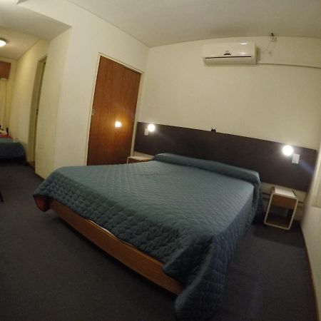 Hotel Riviera コルドバ エクステリア 写真