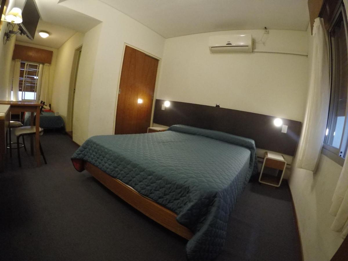 Hotel Riviera コルドバ エクステリア 写真